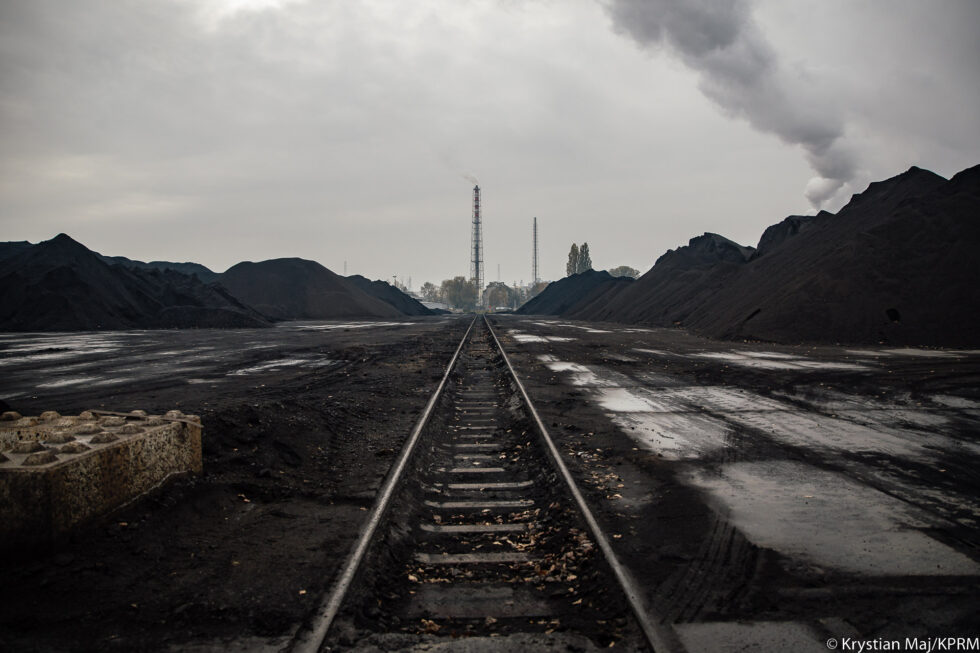 Poland to delay coal phaseout and open more mines amid energy crisis